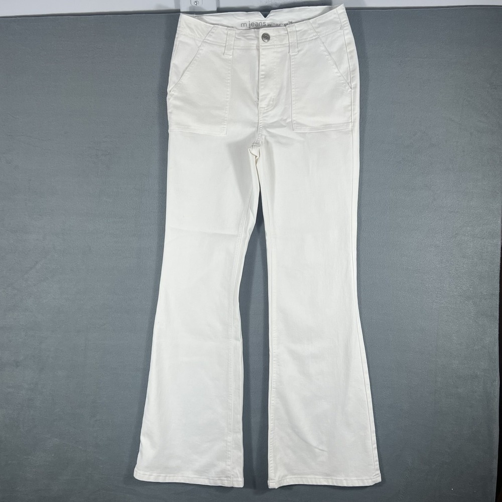 M Jeans by Maurices Women's Size 8 Regular‎ Super High-Rise White Flare Jeans